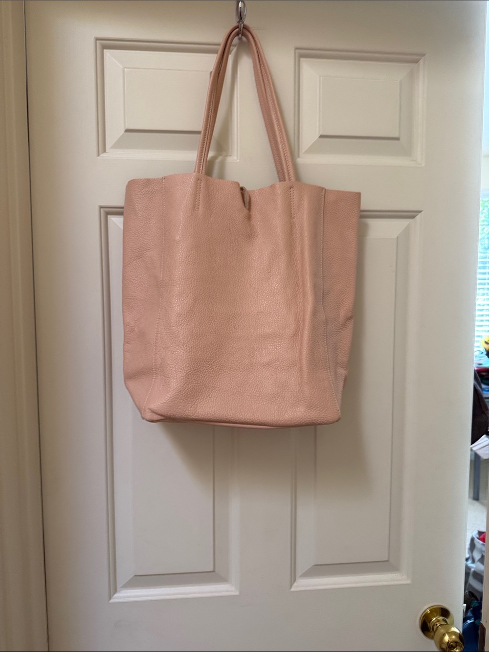 Classic Women’s Italian Leather Tote Bag in Blush Pink PLUS wallet